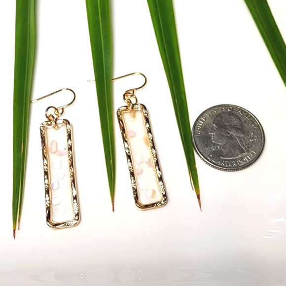 Gold, White, Clear & Opalescence Dangle Earrings Anthropologie  NWT - Picture 4 of 5